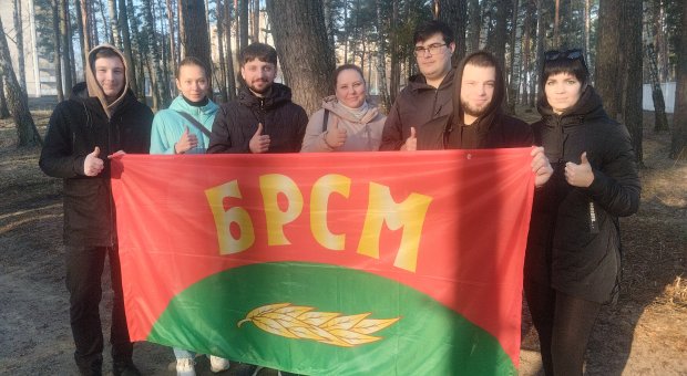 Работники ОАО «Светлогорский ЦКК» приняли участие в районном субботнике 